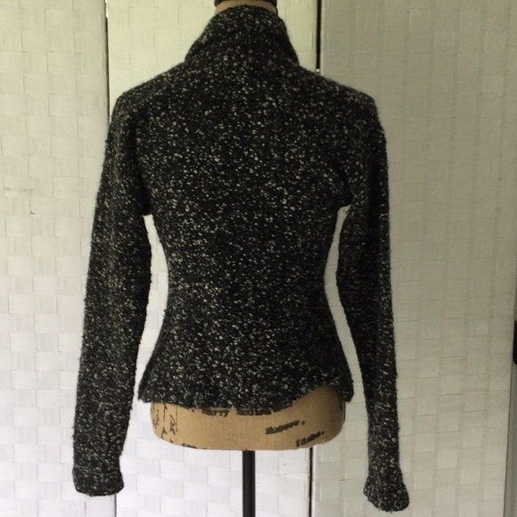 Women’s Silk Club Collection Jacket size S made of 100% wool.    #423 - Picture 3 of 8